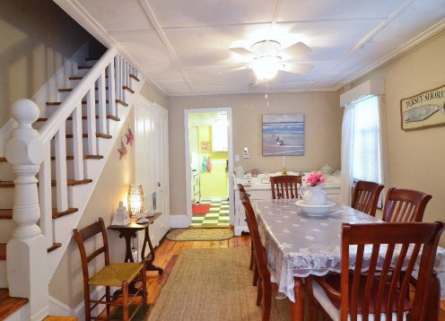 CLASSIC BEACH HOUSE BEAUTY!!  GREAT LOCATION -  Come Check it Out