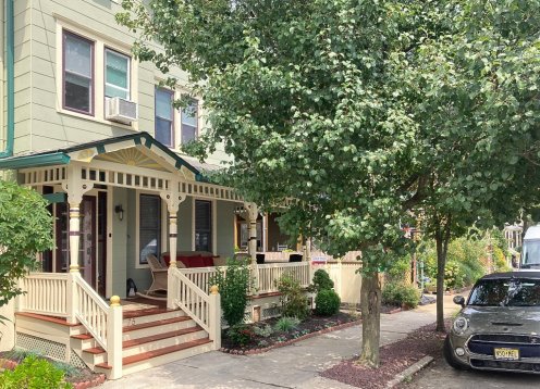 Ocean Grove- GREAT LOCATION NEAR ASBURY, MAIN AVE, BEACH+ 4 BADGES