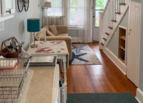 Cozy Beach Cottage Ocean Grove Charmer Walk to Beach and Asbury