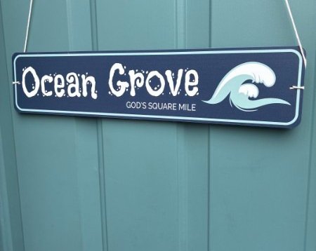 OCEAN GROVE WEEKLY SUMMER RENTAL WITH  A DRIVEWAY - FOR 1 CAR -