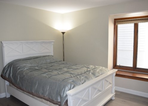 2 BEDROOM CONDO ON THE HARBOR WITH BOAT SLIPS