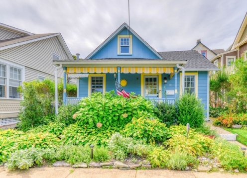 Best Beach Bungalow in Ocean Grove...As seen in George to the Rescue